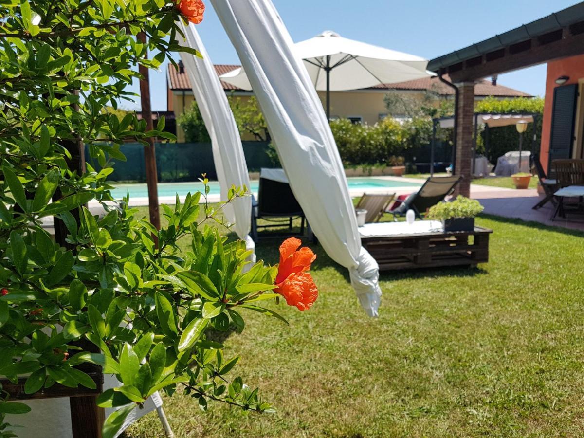 Appartamenti Ca'Melia Sarzana Luaran gambar