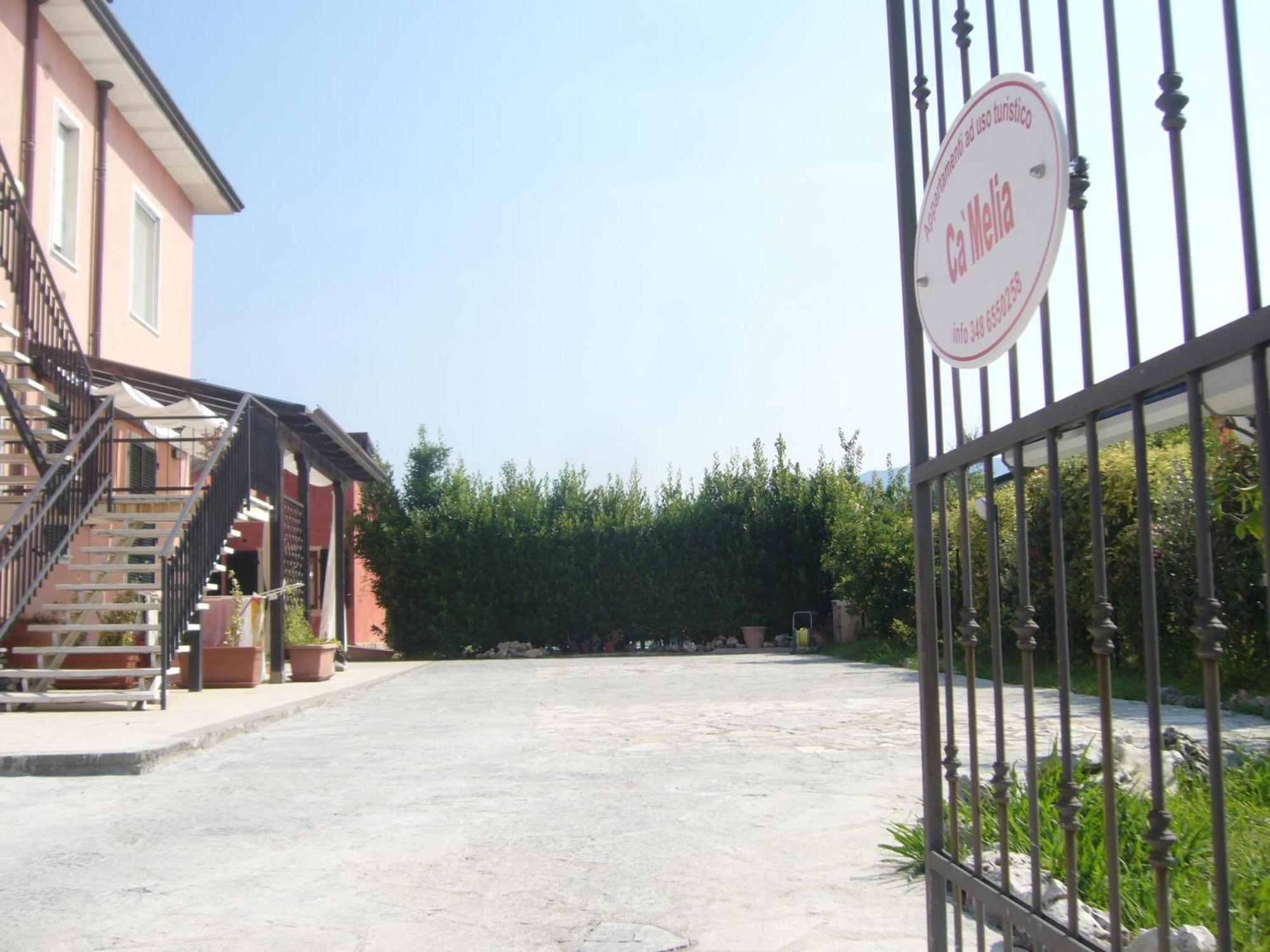 Appartamenti Ca'Melia Sarzana Bilik gambar