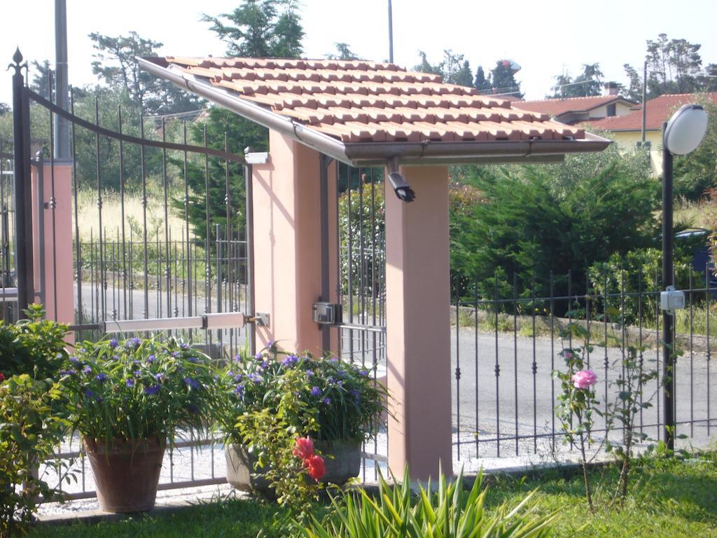 Appartamenti Ca'Melia Sarzana Bilik gambar